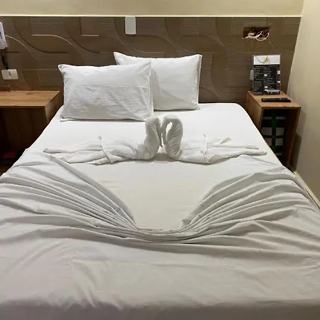 Oyo Hotel Castro-2