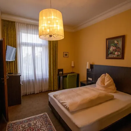 Hotel Villa Glas-3