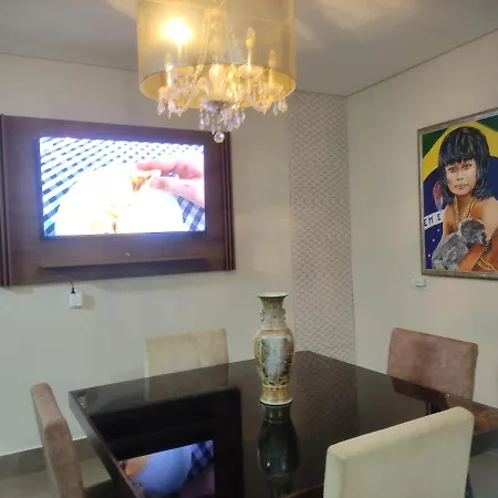 Pousada Da Gi Suites E Turismo-2