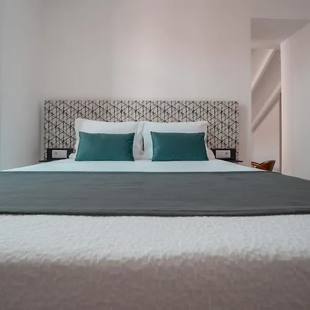 Harbour49 - Aveiro Flats & Suites-3