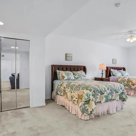Oceanwalk Suite-3