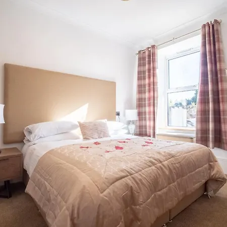 Redcliffe Hotel-2