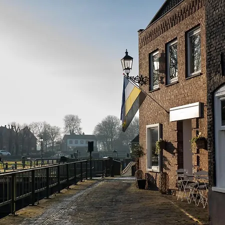 Yep! Slapen bij de Sluis-3