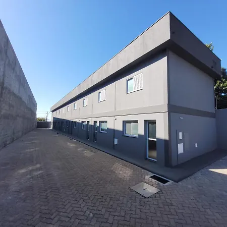 Apartamento confortável para até 6 pessoas, são 10 unidades, Excelente custo benefício-2