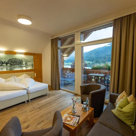 Hotel Gasthof Weissensee-2