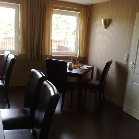 Hotel Schöne Aussicht-2