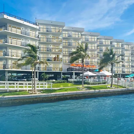 Fusion Resort Waterfront Suites-2
