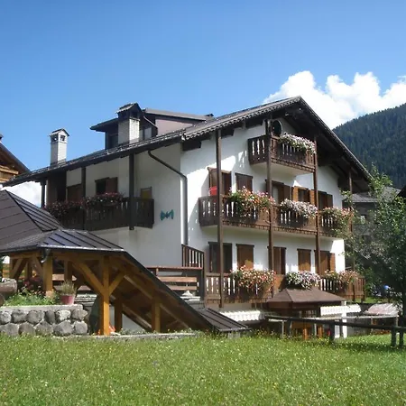 Albergo Ombrettola-2