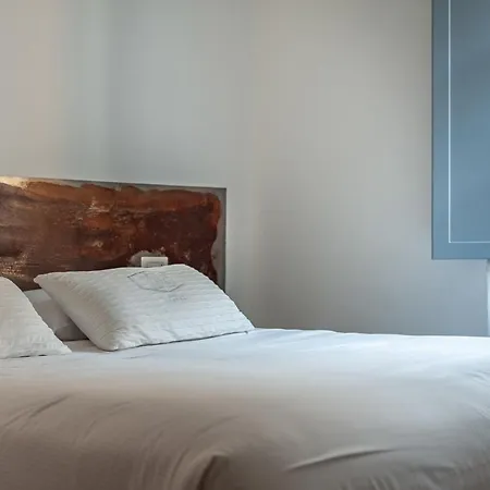Tag Guest House-2