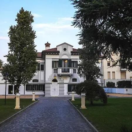 Relais Totì B&B-2