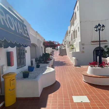 Los Cristianos Port Royal New-3