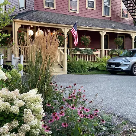 Central House Inn-3