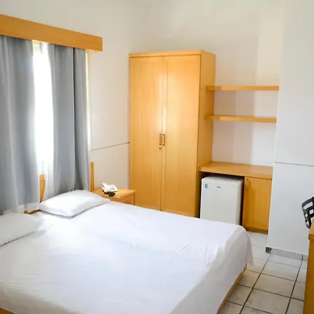 Hotel Villa Real-3