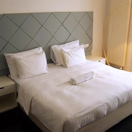 Heirloom Hotels - A Flemish Tale-3