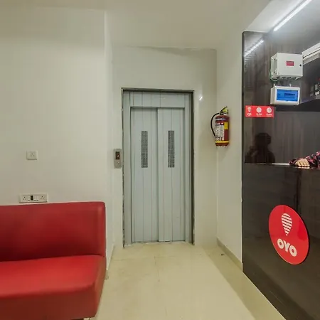 Super Hotel O Palace Inn Near Don Bosco-2