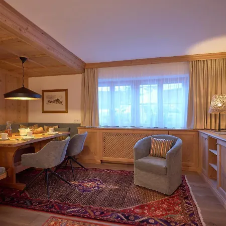 Hotel Garni Albona-2