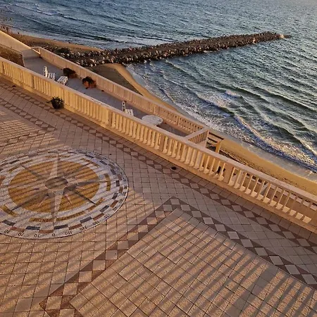 Il paradiso sul mare-2