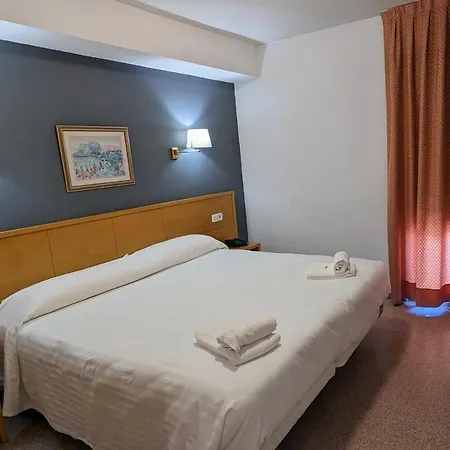 Hotel Santa Faz-3