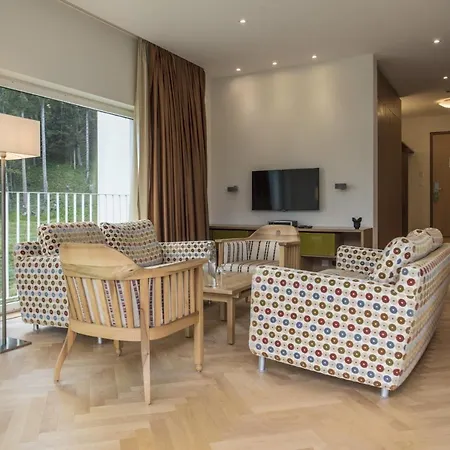 Waldhotel & Spa Davos - For Body & Soul-2