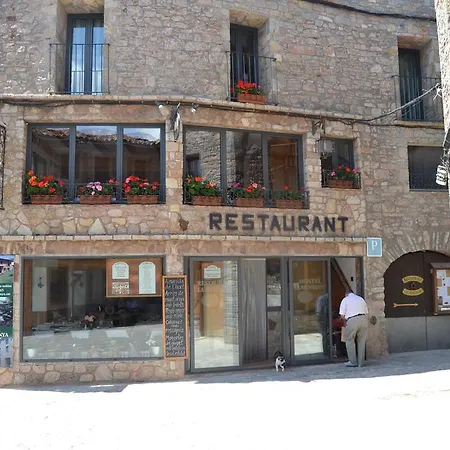 Hostal La Muntanya-2