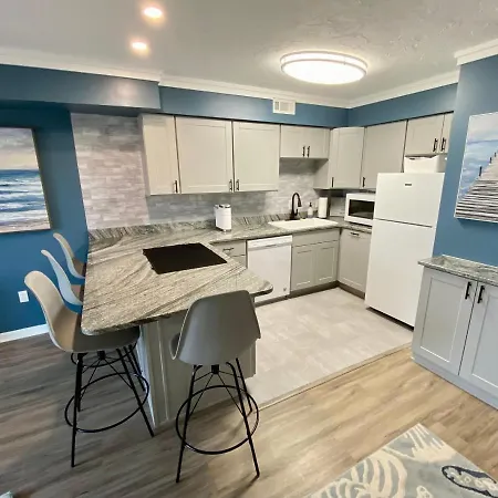 Marylander Condominiums, 90 Steps From The Beach-2
