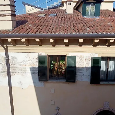 Bra Luxury Guest House-2