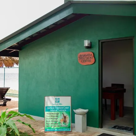 Sea Rock Villa-3
