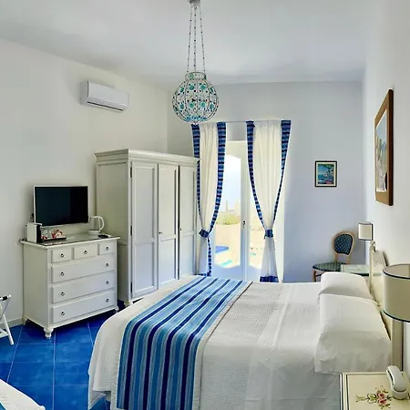Hotel Villa Delle Palme in Positano-3