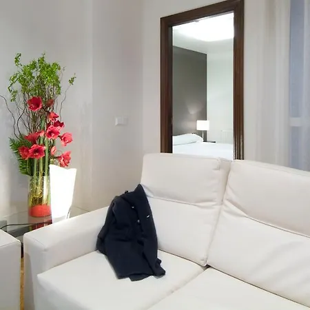 Apartamentos Mendebaldea Suites-2