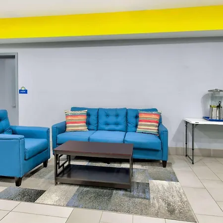 Days Inn By Wyndham Zachary La-3