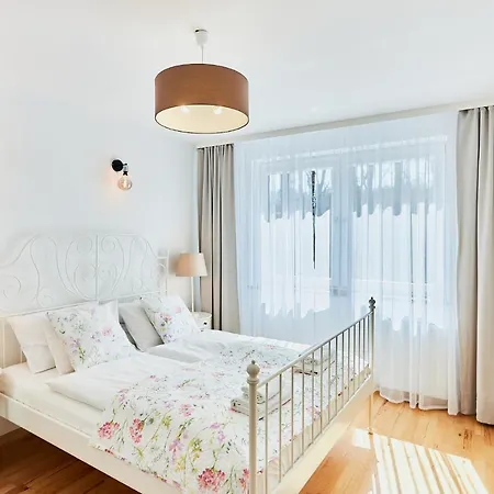 Villa Astoria-2