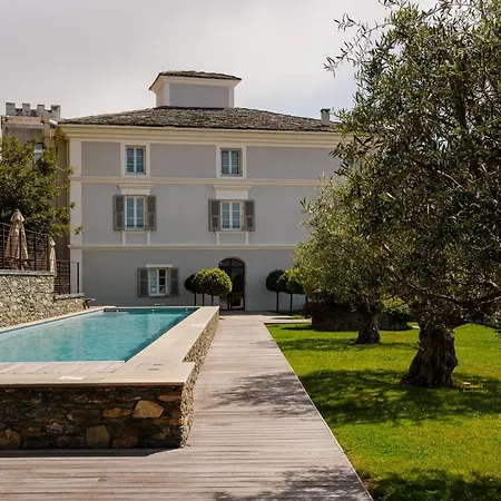 Boutique Hotel NOAE by Emerald Stay-3