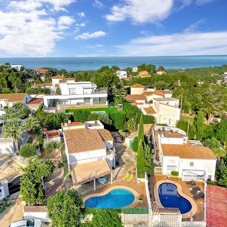 Room In Apartment - Apartments With Views Pool Barbecue Wifi-2