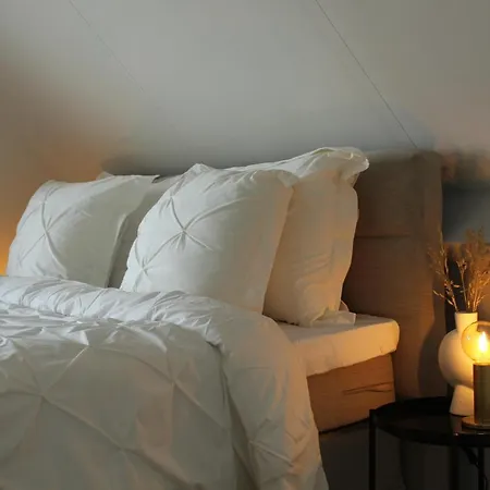 Guesthouse At The Amstel River With 2Br 2Ba And Garden-2