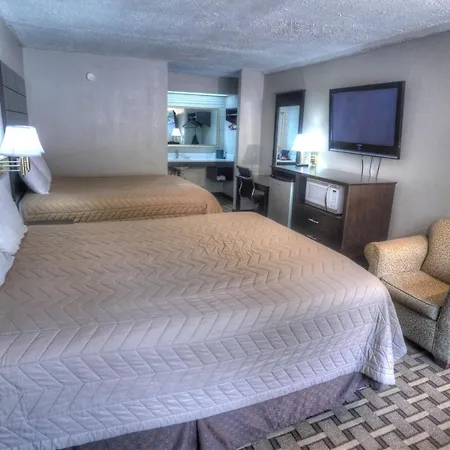 Amerivu Inn & Suites - Helen - Downtown-2