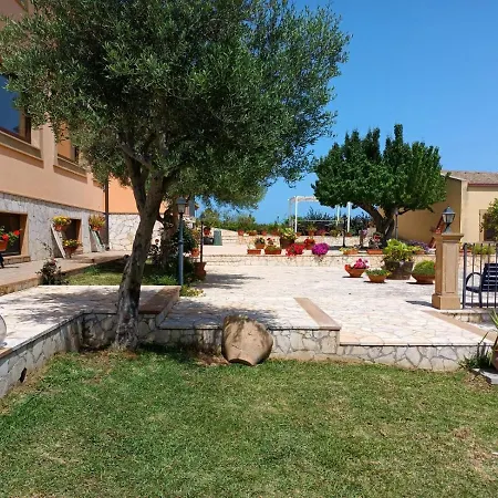 Il Poggetto Marzamemi B&B-2