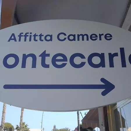 Affittacamere Montecarlo-2
