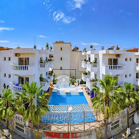 Relax Hotel-2