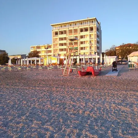 Hotel Atlantic-2