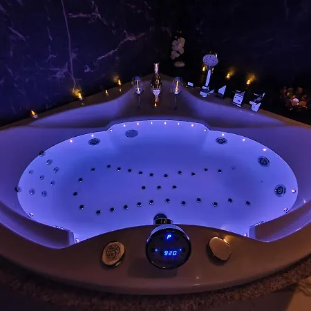 Apartament Z Jacuzzi Krakow Rynek-2