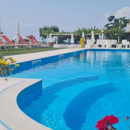 Hotel Cristina-2