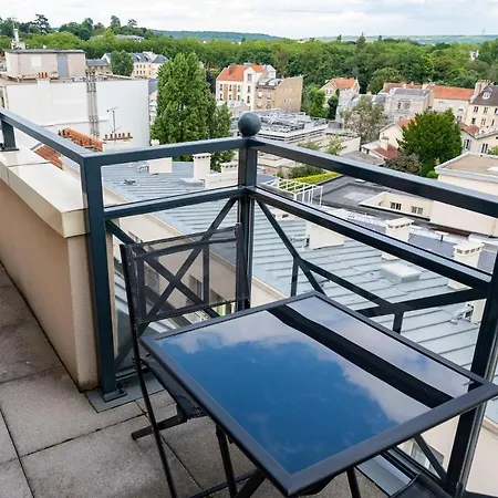 Hôtel Versailles Chantiers-3