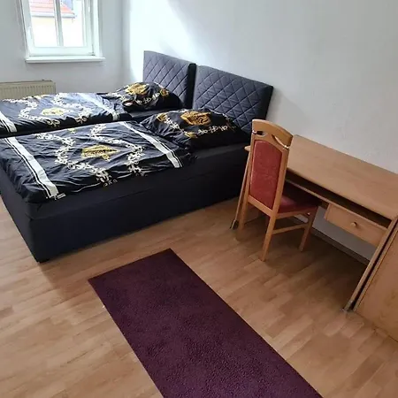 Zimmer-3