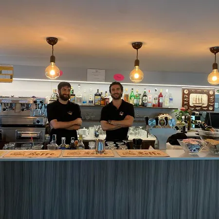 Hotel Capri-3