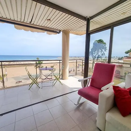 Seaviews Terrace Comotucasa-3