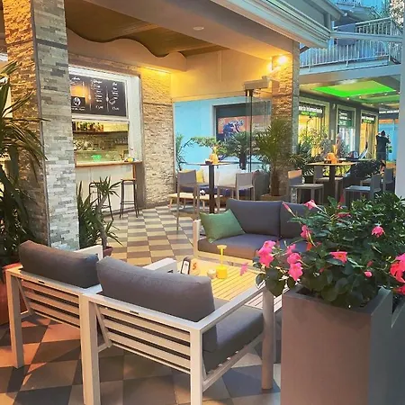 Hotel Rosmary-2