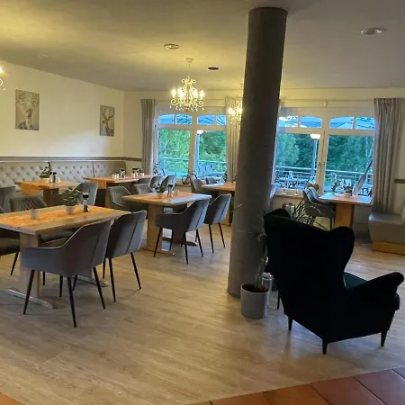 Hotel und Restaurant zum bunten Hirsch-3