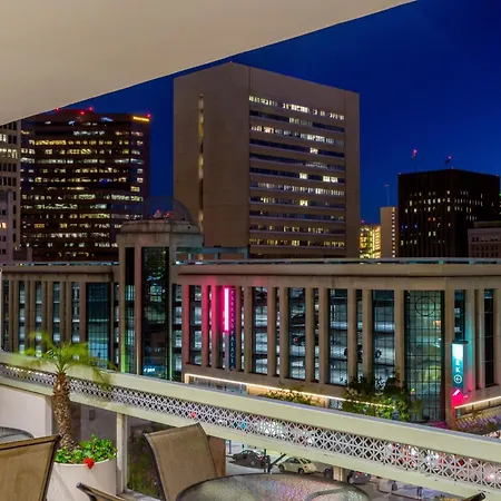 Holiday Inn Express - Downtown San Diego By Ihg-3