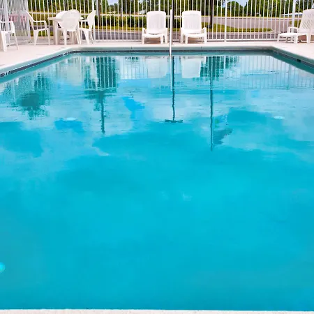Holiday Inn Express Hotel & Suites Brooksville West, An Ihg Hotel-3