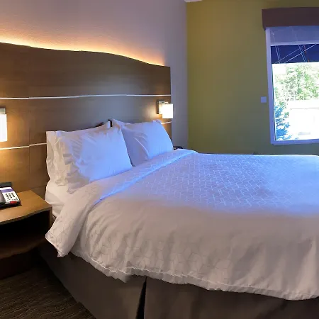 Holiday Inn Express Blowing Rock South By Ihg-2
